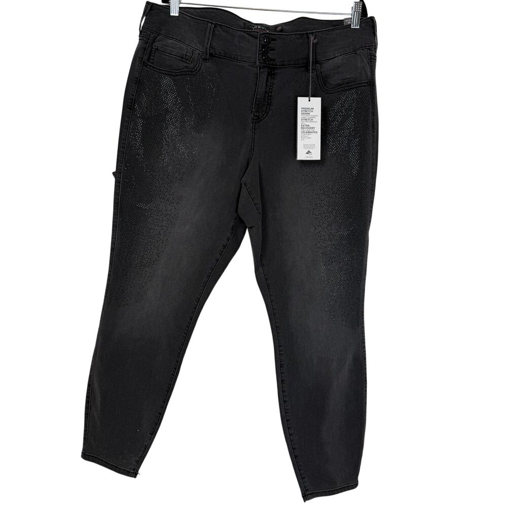 Torrid Premium Jegging Micro Stud Black Stretch Denim Size 20R NWT